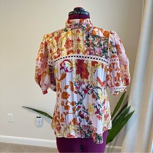 Daniela Corte size 40 women’s colorful Floral Puff Sleeve Top